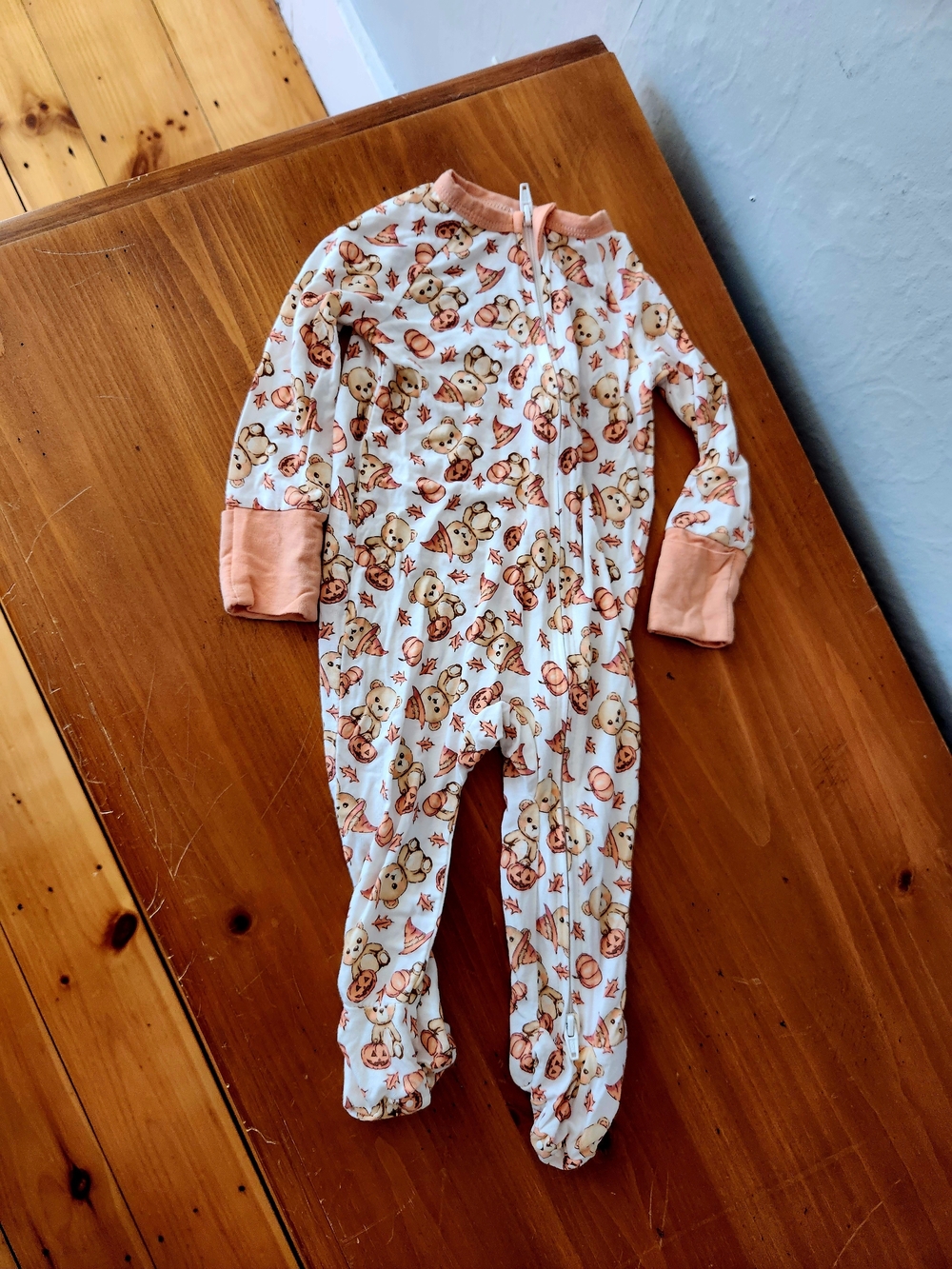 btween 3-6 Month Bamboo Halloween Bear Fall Footie
